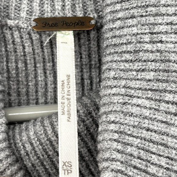 Free People Turtleneck Sweater Women XS Gray Oversize Boxy Boho Dropped Shoulder - Picture 9 of 11